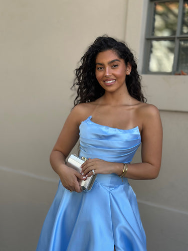 Vestido de cerimónia Cassandra azul-claro, terceira fotografia