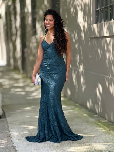 Leonor azul petróleo