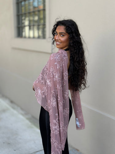 Xaile bordado rosa